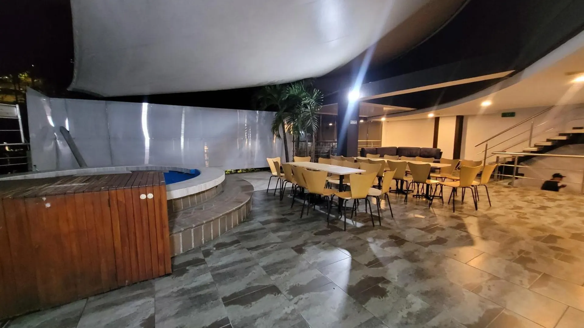 ***  Hotel Med 33 Medellín Colombia